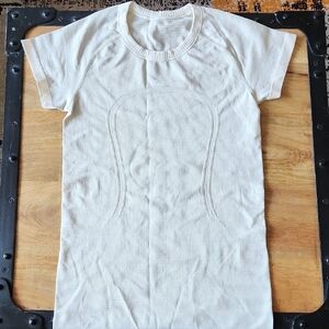 LULULEMON Swiftly Tech Short Sleeve